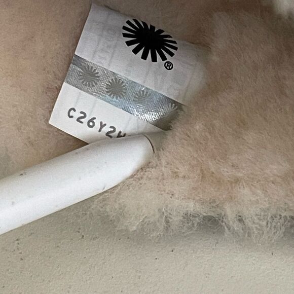 UGG Aubriana Platform Slip On Wooden Clog Heel in Sage mint green 9 - Picture 13 of 16